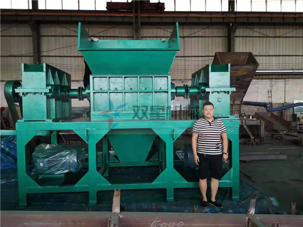 金屬撕碎機可以用來干什么？金屬撕碎機零部件都有哪些？