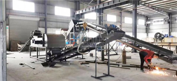 金屬破碎機行業(yè)未來發(fā)展趨勢怎么樣，現(xiàn)在投資晚嗎？