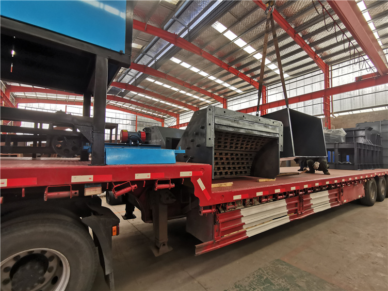 1600型<a href='http://www.qlnddj.cn/psxl/1279.html' target='_blank'><span>廢鋁破碎</span></a>機發(fā)貨