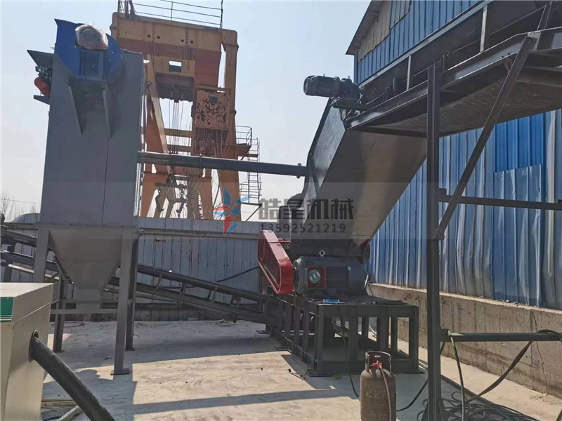 斷橋鋁破碎機(jī) <a href='http://www.qlnddj.cn/feilv/1660.html' target='_blank'><span>斷橋鋁破碎機(jī)</span></a>